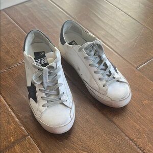 White Golden Goose Superstar sneakers with Black Star Detail, size 38